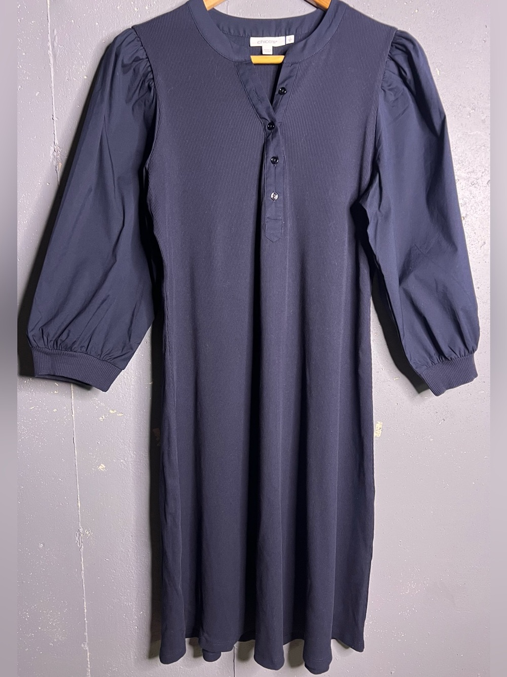 Chico's Minimalist Ribbed Knit Balloon Sleeves Henley Navy Shift Dress sz 8